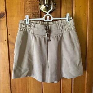 Lululemon soft stream short